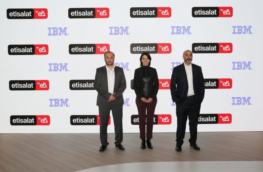 “اتصالات من &e” تختار IBM لتعزيز معايير الاستدامة في أعمالها