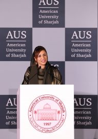 بدور القاسمي تحضر حفل إفطار خريجي الجامعة الأمريكية في الشارقة