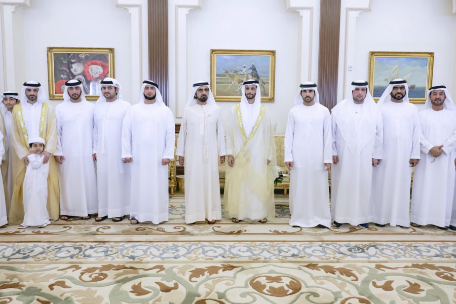 محمد بن راشد يحضر أفراح آل مكتوم