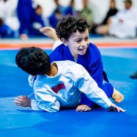 أكاديمية بنك أبوظبي الأول تواصل صقل مواهب أبطال الجوجيتسو في الإمارات