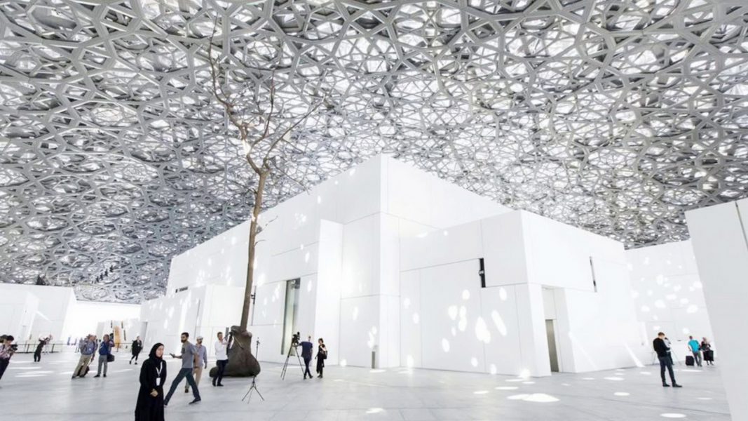 متحف اللوفر أبوظبي يطلق “بودكاست للأطفال باللغة العربية