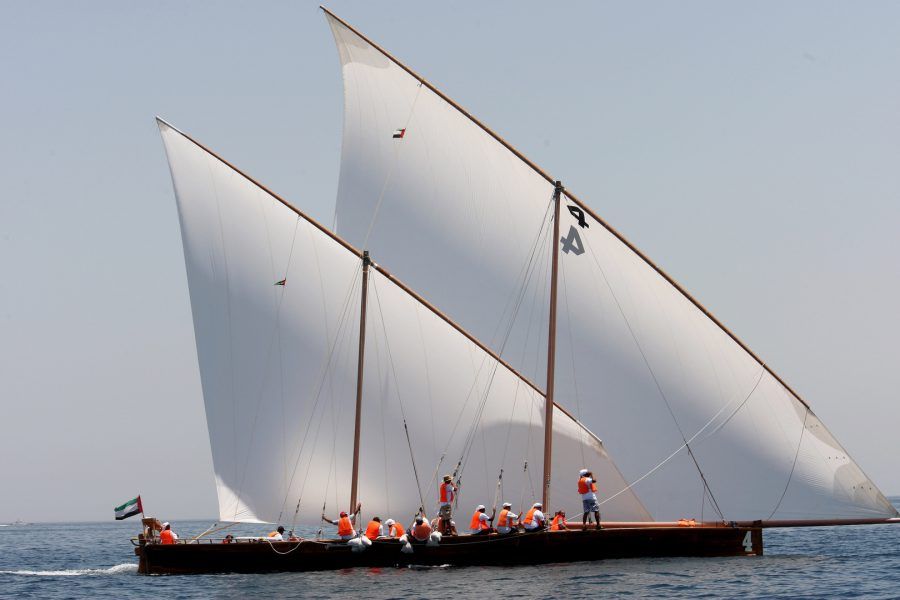 السفن الشراعية 60 قدماً تنشد لقب القفال 32 اليوم