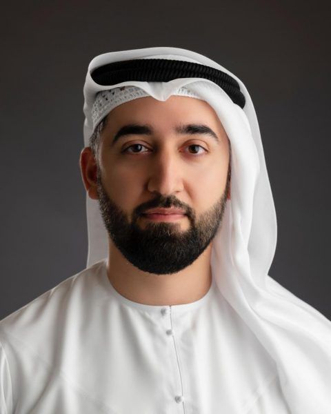 أكاديمية دبي للمستقبل تدرب 100 موظفاً حكوميّاً على مهارات الذكاء الاصطناعي