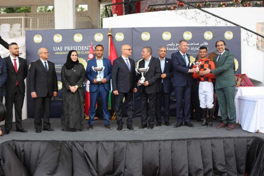 الجواد “خدام” يحتفظ بلقب كأس رئيس الدولة للخيول العربية في تونس 