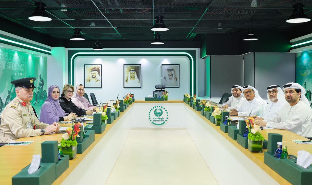 الإمارات لرعاية الموهوبين تناقش توزيع المناصب الإدارية وتشكيل لجان عمل تدعم أنشطة الجمعية وبرامجها