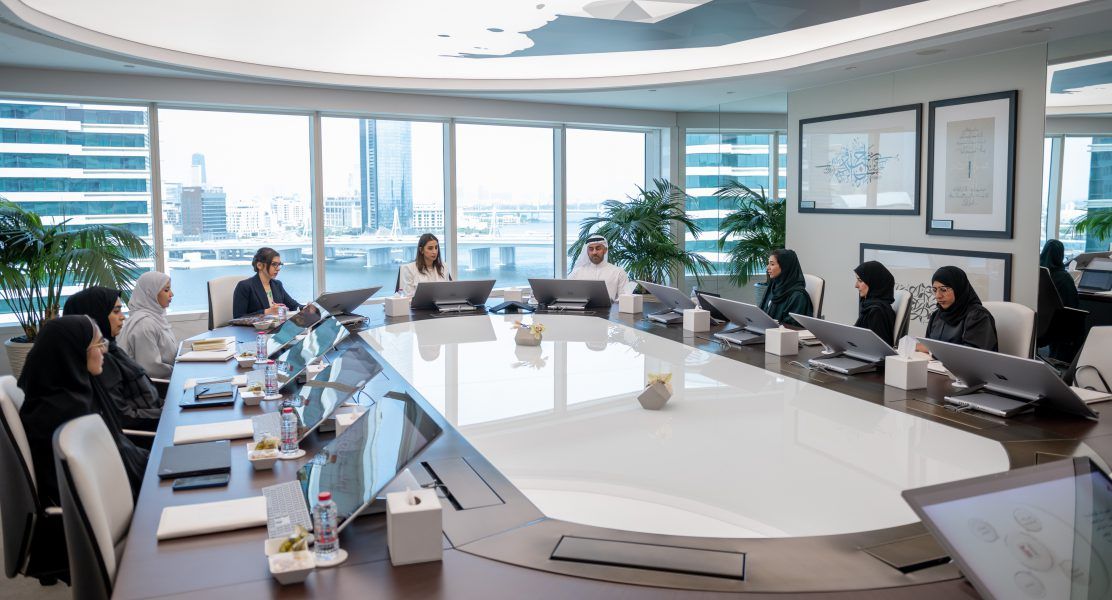 وزيرة التنمية المستدامة البحرينية تشيد بالنموذج الإماراتي في التنافسية والإحصاء