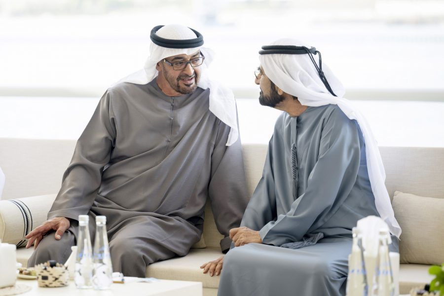 رئيس الدولة يستقبل محمد بن راشد ويبحثان عدداً من الموضوعات تهم شؤون الوطن والمواطن