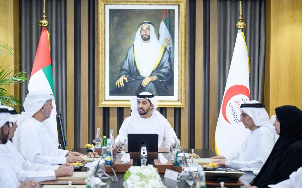 حمدان بن زايد: الهلال الأحمر أكثر عطاء وتميزا في عام الاستدامة الإماراتي