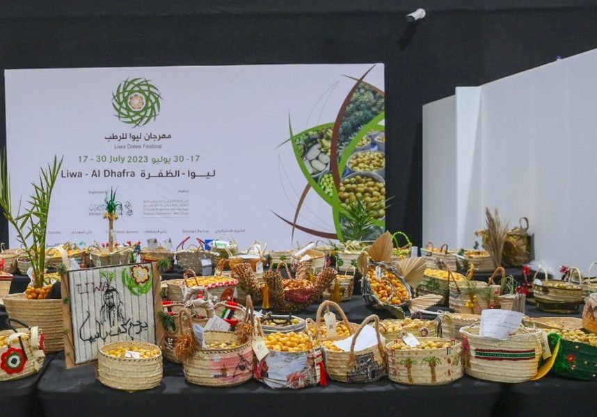 180 مخرافة مصممة بقالب تراثي تزين مهرجان ليوا للرطب