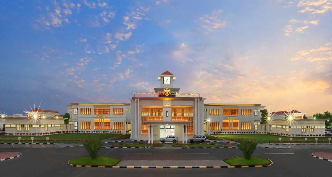 جامعة الخليج الطبية تطلق برنامج نافس للمنح الدراسية مع تغطية دراسية بنسبة 100 ٪ للطلاب الإماراتيين