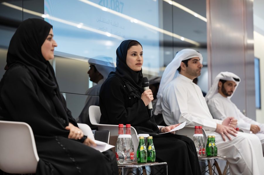 سارة الأميري: 290 ألف طالب وطالبة يستعدون للالتحاق بالعام الدراسي الجديد في المدارس الحكومية