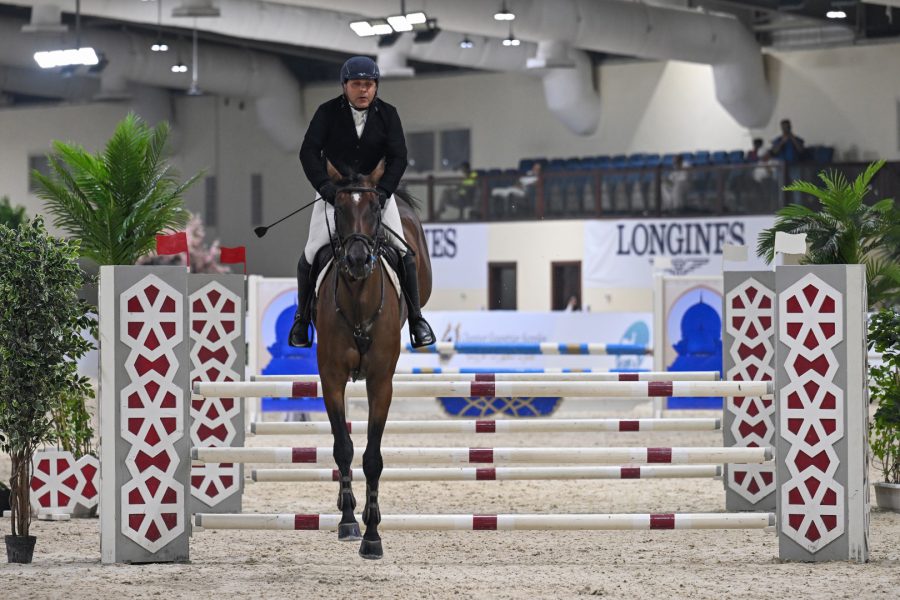 180 فارساً وفارسة في الجولة الختامية لدوري قفز الحواجز بأكاديمية بوذيب