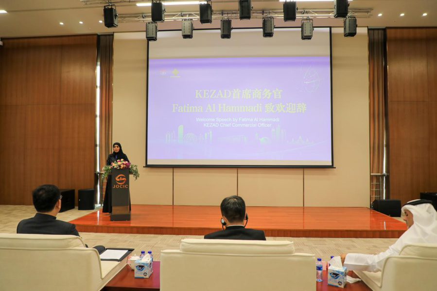 المجمع الصيني الإماراتي التجريبي للتعاون في مجال الطاقة الإنتاجية يحتضن مؤتمرا للتبادل وتعزيز الاستثمار خاص بمدينة ووشي بمقاطعة جيانغسو الصينية