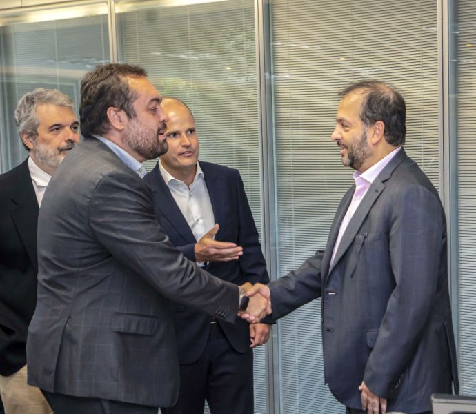 وفد مجموعة ايدج يقوم بزيارة رسمية لحاكم ولاية ريو دي جانيرو