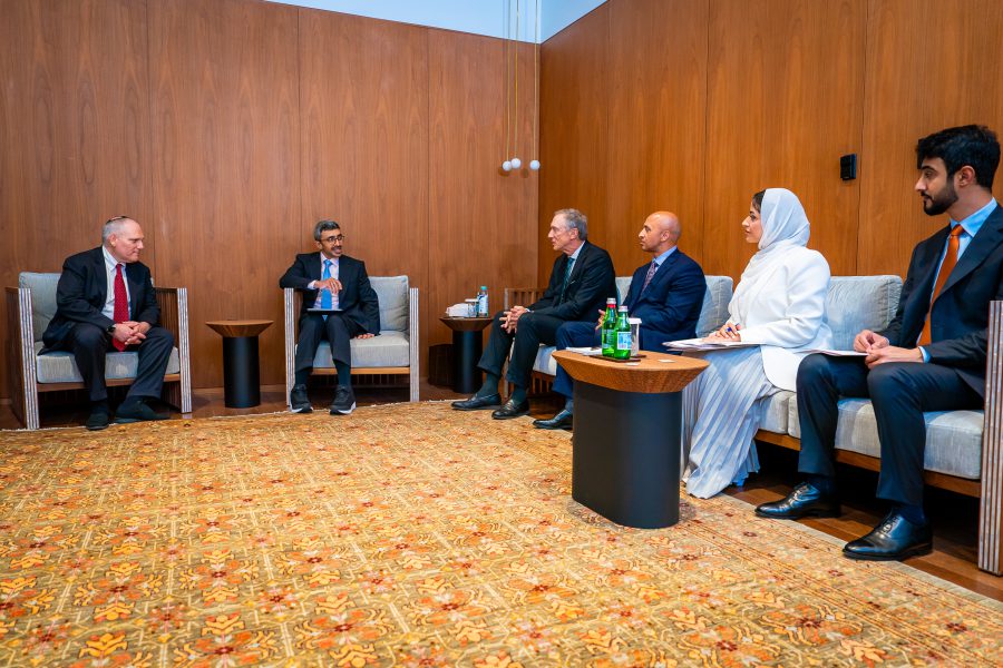 عبدالله بن زايد يلتقي ممثلي منظمات يهودية على هامش الجمعية العامة للأمم المتحدة