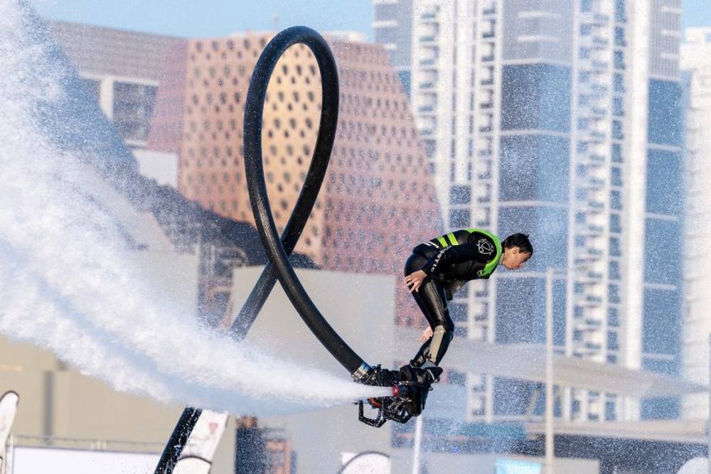 مشاركة دولية واسعة في ” فلاي بورد” وحضور خليجي قوي في القوارب اللاسلكية اليوم