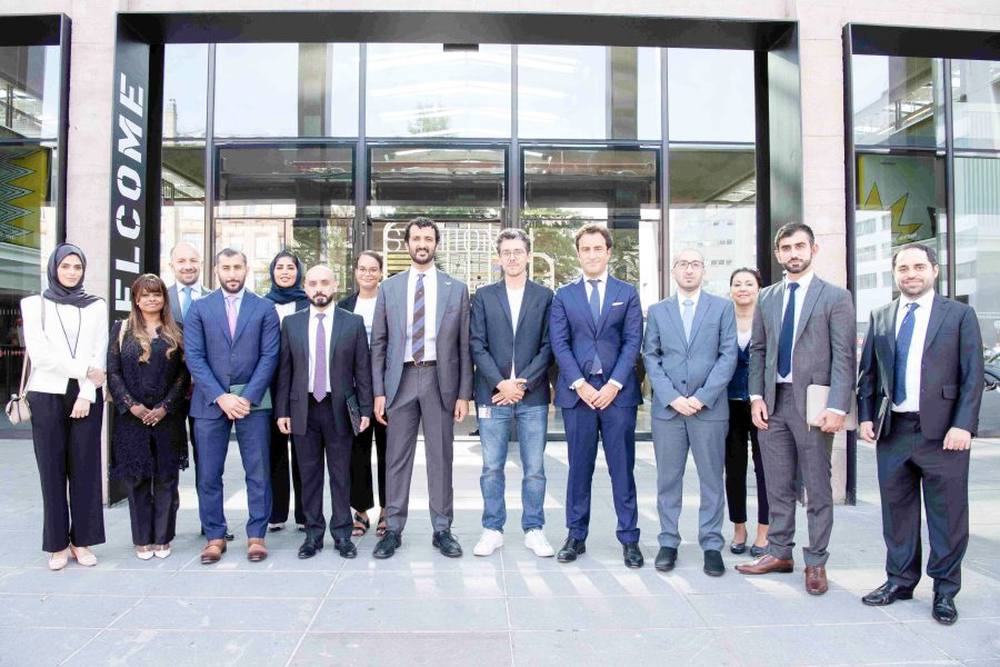 وزير الاقتصاد يزور حاضنة الشركات الناشئة “ستيشن إف” ومركز “إيرباص” للابتكار وبنك أبوظبي الأول في فرنسا