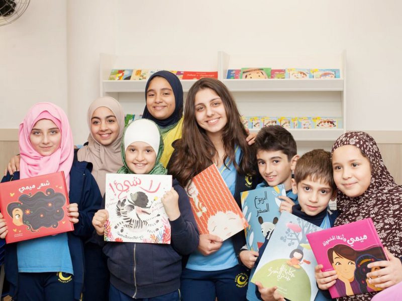 مؤسسة كلمات تحقق حلم القراءة والتعلم للأطفال المكفوفين واللاجئين