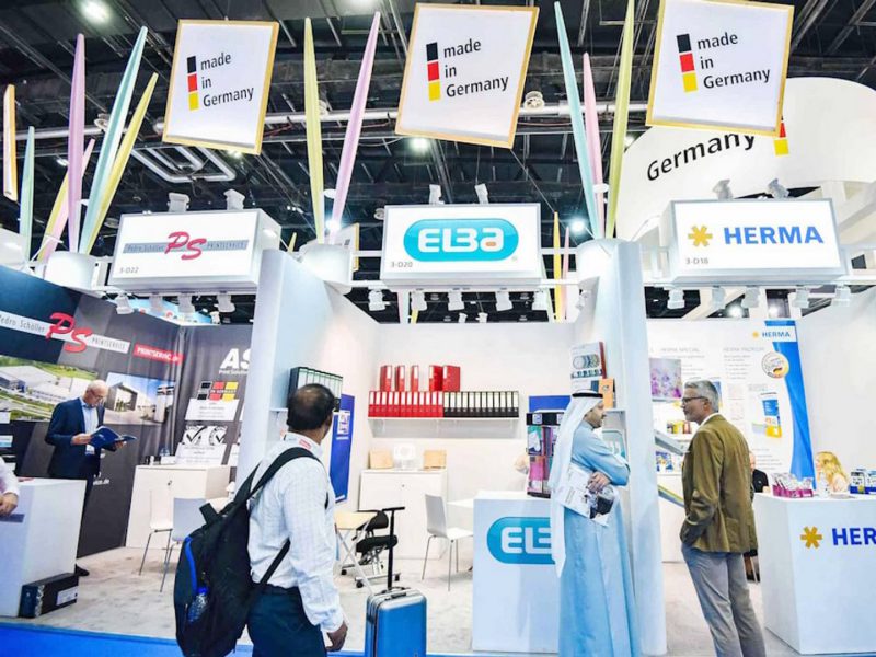 “الجودة والمطابقة” يعتمد المعايير الفنية لنقل الأموال