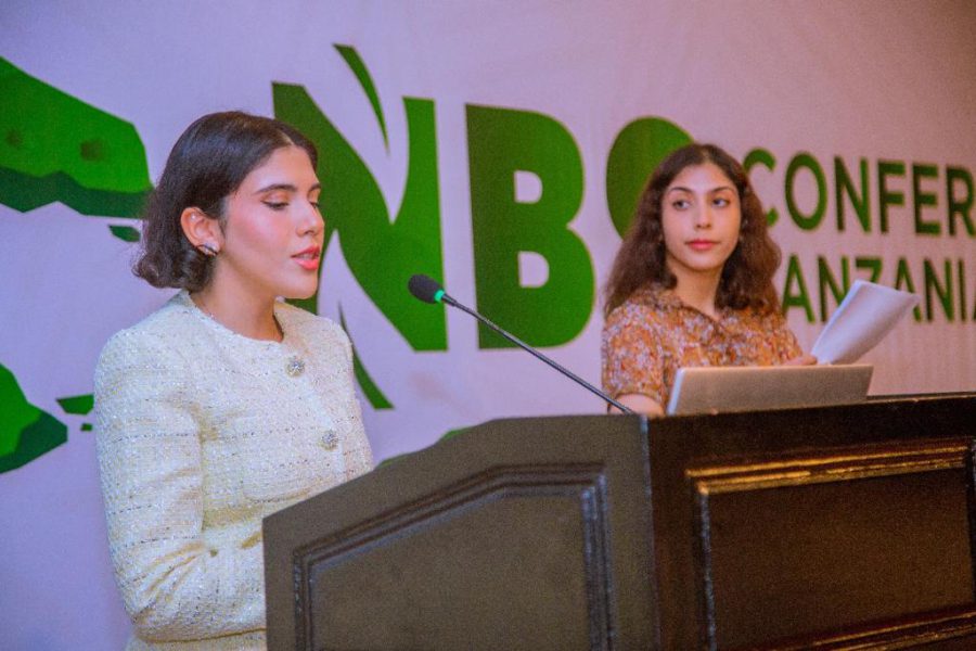 الإماراتيتان شمسة الفهيم وهند الفهيم تقدمان مشاريع استدامة مبتكرة خلال مؤتمر “بناء اقتصاد مؤثر على الحلول الطبيعية” في دار السلام