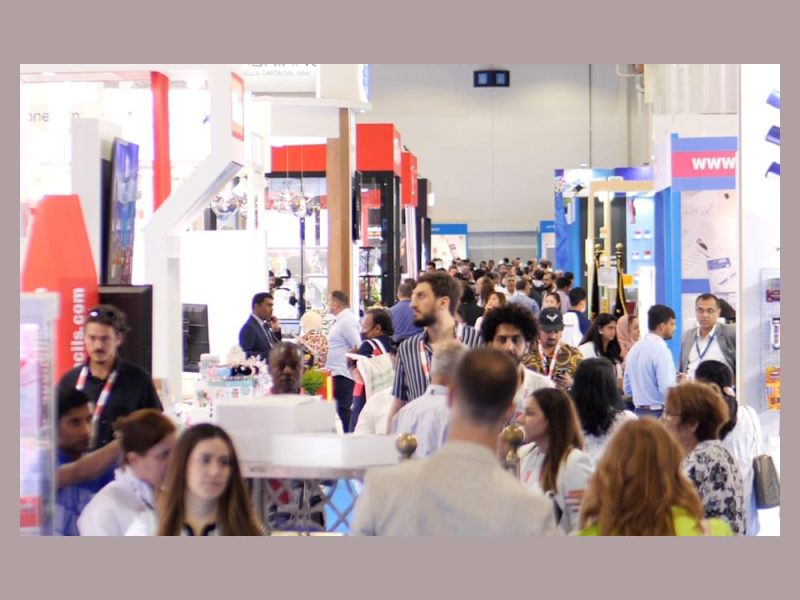 “دبي التجاري العالمي” يستضيف فعاليات معرضي “بايبروورلد ميدل إيست” و”الهدايا ولايفستايل ميدل إيست” غداً