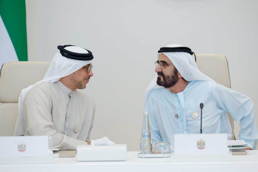 محمد بن راشد يترأس اجتماعاً لمجلس الوزراء في مدينة إكسبو دبي ويطلع على حصيلة الجهود الوطنية في مجال الاستدامة والتغير المناخي