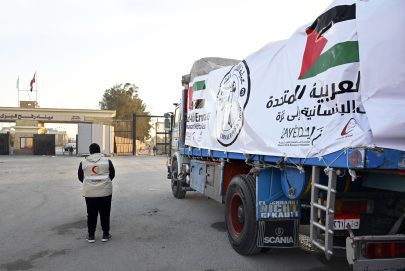 ضمن “عملية الفارس الشهم 3″… دخول 11 شاحنة مساعدات إنسانية إماراتية إلى غزة