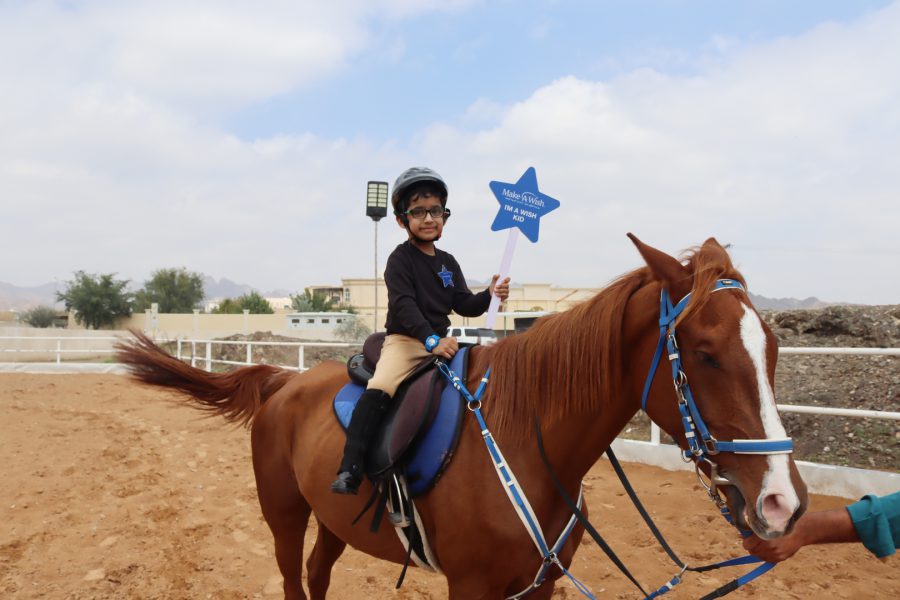 “أمنية” تُحقّق أمنية “علي” بأن يكون فارساً