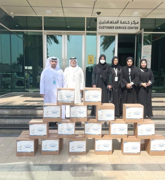 بلدية أبوظبي توزع مئات السلال الغذائية ضمن مبادرة “المير الرمضاني”