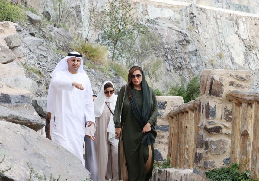 بدور القاسمي تتفقد  3 مشروعات تراثية وسياحية في المنطقة الشرقية