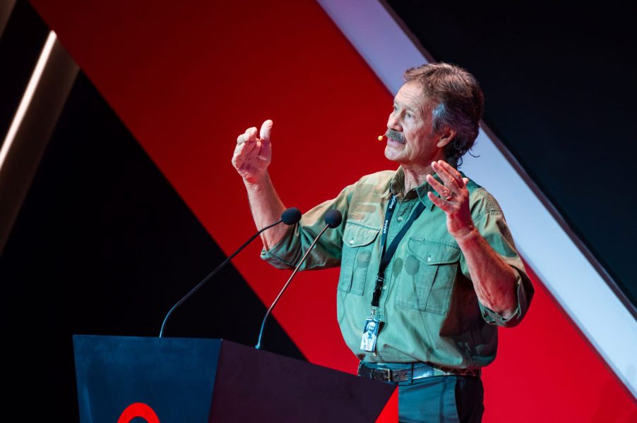 المصورّ العالمي جونثان سكوت: الطبيعة مكان المقدس يجب أن يحترمه البشر جميعهم