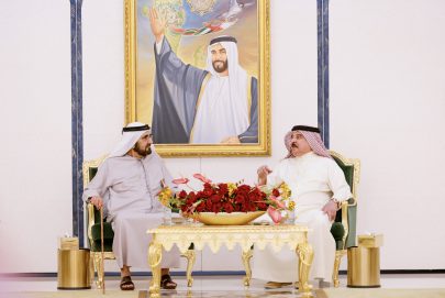 محمد بن راشد وملك البحرين يبحثان سبل تعزيز الشراكة الإستراتيجية بين البلدين