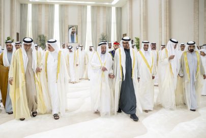 رئيس الدولة يستقبل حكام الإمارات وأولياء العهود ونواب الحكام والمهنئين بعيد الفطر المبارك