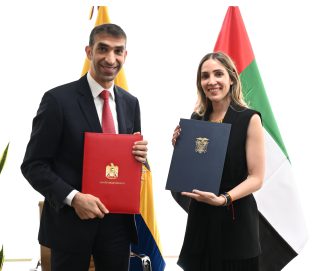 الإمارات والإكوادور توقعان بيان نوايا مشتركا لبدء مفاوضات حول اتفاقية شراكة اقتصادية شاملة