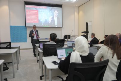 جامعة أبوظبي تطلق برنامجين متطورين للتنمية المهنية