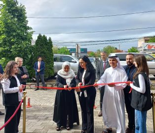 افتتاح مؤسسة الشيخة فاطمة بنت مبارك للمرأة في كوسوفو بحضور رئيسة الجمهورية