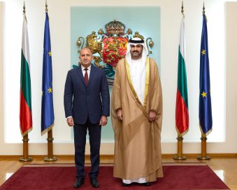رئيس بلغاريا يتسلم أوراق اعتماد سفير الإمارات