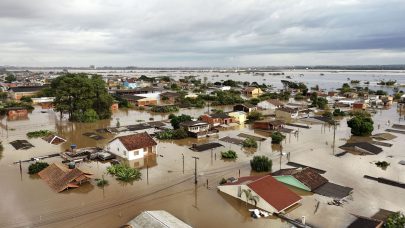 66 قتيلاً و100 مفقود ضحايا الأمطار بجنوب البرازيل