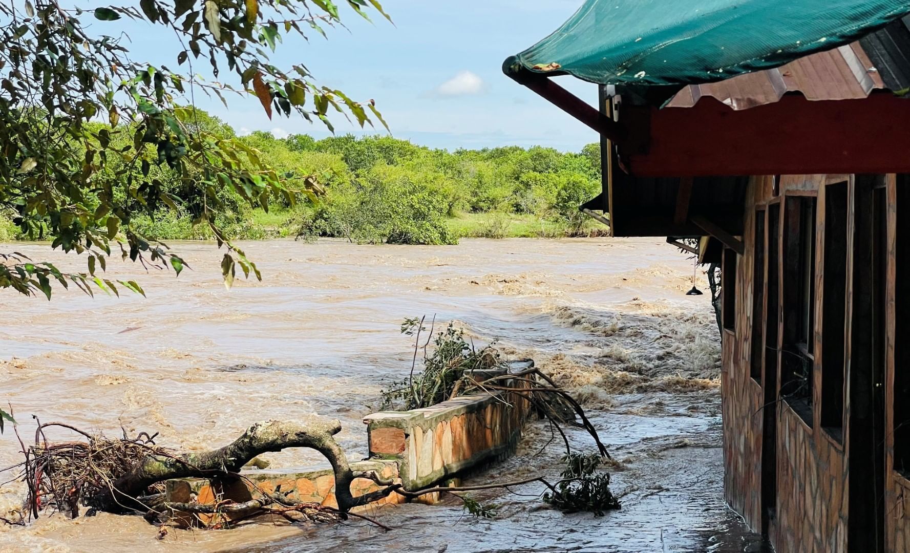 ارتفاع عدد ضحايا فيضانات كينيا إلى 228 قتيلاً