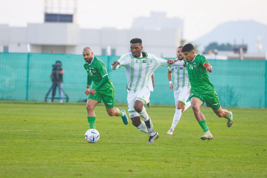 العروبة ودبا الحصن يستعدان لمواكبة التأهل إلى دوري المحترفين