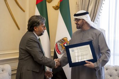 رئيس الدولة: النهج الإنساني ثابت في سياسة الإمارات