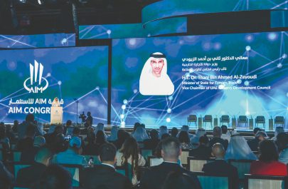 الإمارات تواصل ترسيخ شراكاتها الاستثمارية والتجارية حول العالم خلال قمة 