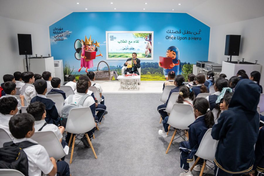 هشام دامرجي يروي لصغار “الشارقة القرائي للطفل” حكاية دخوله لعالم الأدب