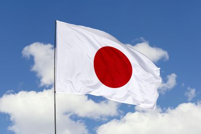 الحكومة اليابانية تضع خطة عمل لرفع معدل المواليد