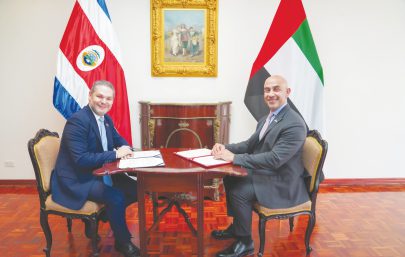 الإمارات وكوستاريكا توقعان اتفاقية تعاون في مجالات العمل والتطوير الحكومي