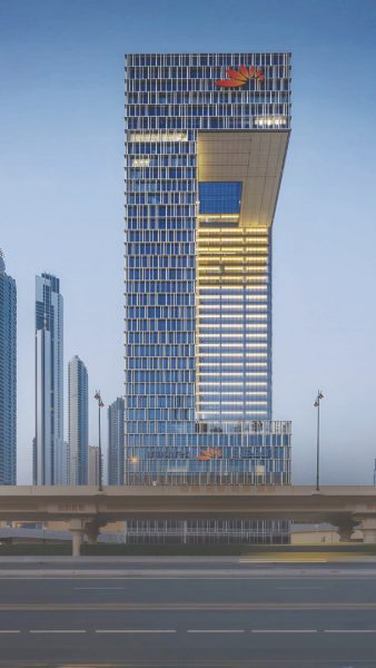 “المشرق” يخصص مليار درهم إضافية للتمويل التنافسي للشركات الصناعية