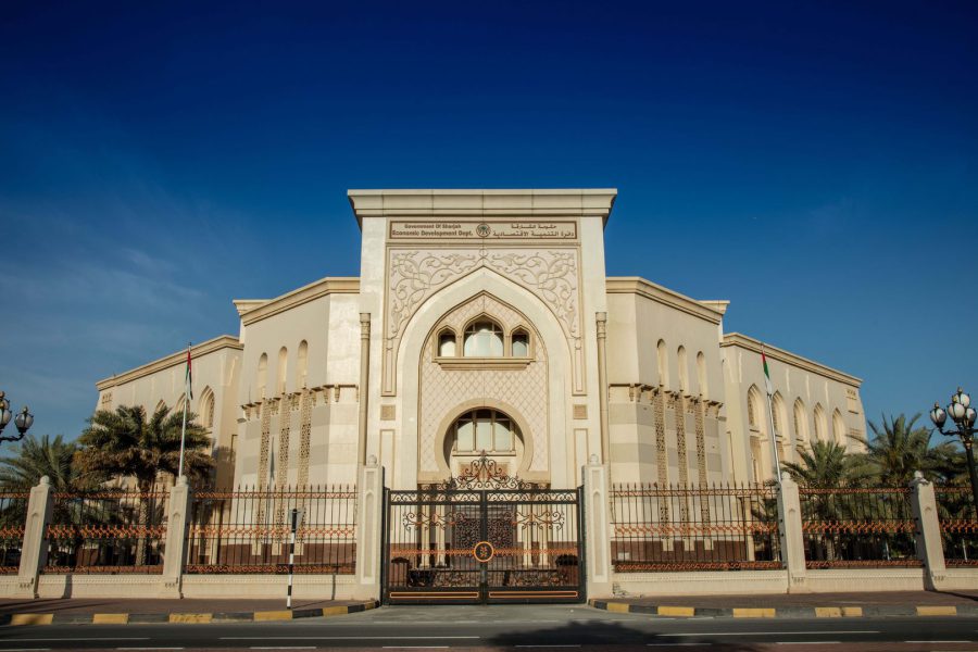 34662 رخصة أعمال صادرة ومجددة في الشارقة خلال النصف الأول