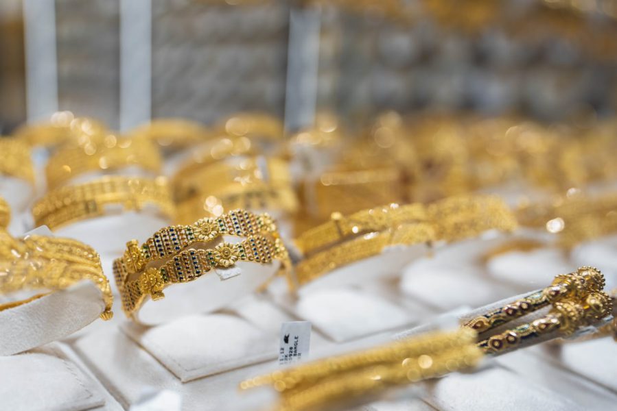أسواق الذهب بالشارقة .. رحلة عبر الزمن والثقافات
