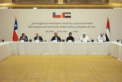 رئيس تشيلي يلتقي مجموعة من ممثلي كبرى الشركات الإماراتية