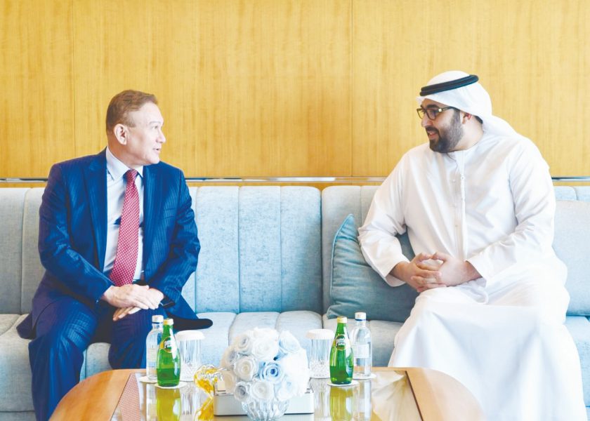 ولي عهد أم القيوين يستقبل سفير كازاخستان لدى الدولة